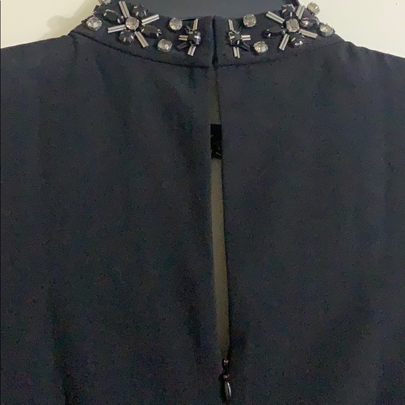 01 - Ann Taylor Beaded Choker Blouse Size 4 - Picture 4 of 6